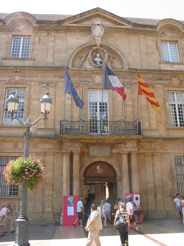 南法之旅 Day6-2 普羅旺斯‧艾克斯普羅旺斯(Aix-en-Provence) - 第9張圖 南法之旅 Day6-2 普羅旺斯‧艾克斯普羅旺斯(Aix-en-Provence)
