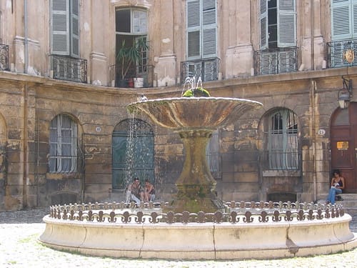 南法之旅 Day6-2 普羅旺斯‧艾克斯普羅旺斯(Aix-en-Provence) - 第8張圖 南法之旅 Day6-2 普羅旺斯‧艾克斯普羅旺斯(Aix-en-Provence)