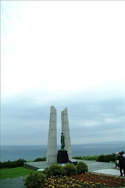 050804-175