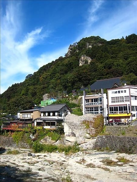 初秋日本東北 Day3-1 誠意踏遍千階梯 參拜山寺 - 第10張圖 初秋日本東北 Day3-1 誠意踏遍千階梯 參拜山寺