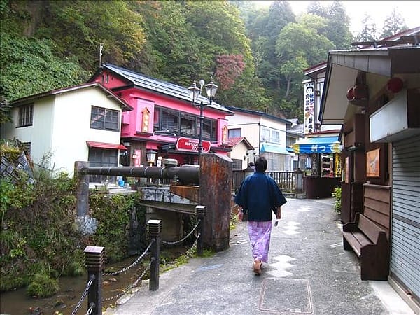 初秋日本東北 Day5-1 童話般的銀山溫泉(2) - 第4張圖 初秋日本東北 Day5-1 童話般的銀山溫泉(2)