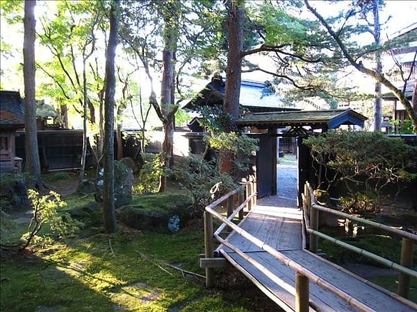 初秋日本東北 Day5-2 縱貫奧羽本線前往角館 - 第35張圖 初秋日本東北 Day5-2 縱貫奧羽本線前往角館