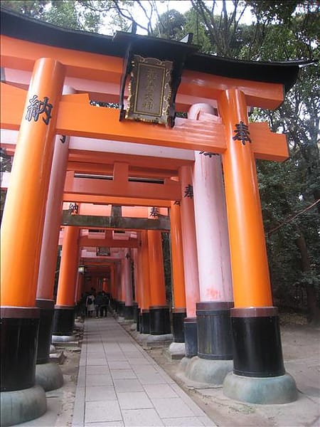 Day5-1  日本的土地公廟：京都伏見稻荷神社