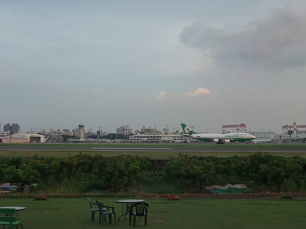 BR001.JPG BR001.JPG
