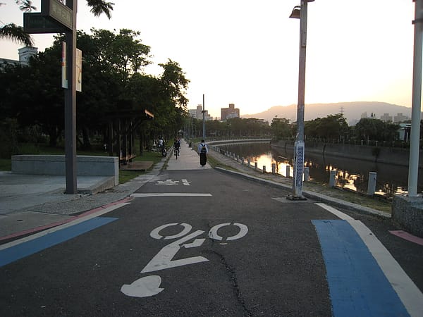 IMG_2537.JPG IMG_2537.JPG