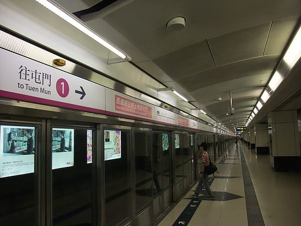 006.JPG