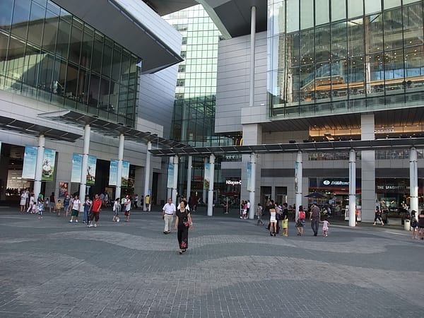東涌站外廣場03.JPG 東涌站外廣場03.JPG
