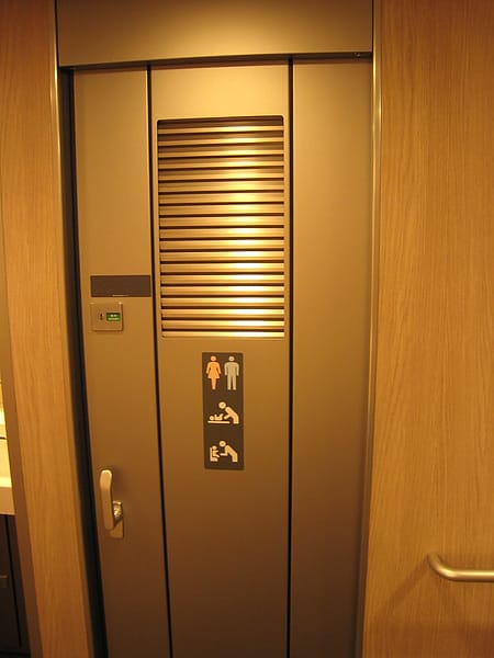 【JR東日本】東北新幹線はやぶさ 人來瘋湊熱鬧首航旅