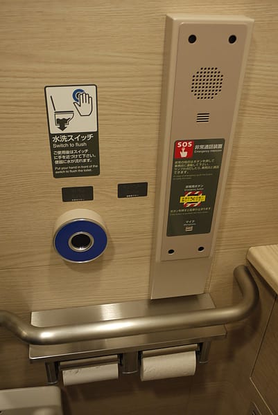 【JR東日本】東北新幹線はやぶさ 人來瘋湊熱鬧首航旅