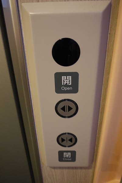 【JR東日本】東北新幹線はやぶさ 人來瘋湊熱鬧首航旅