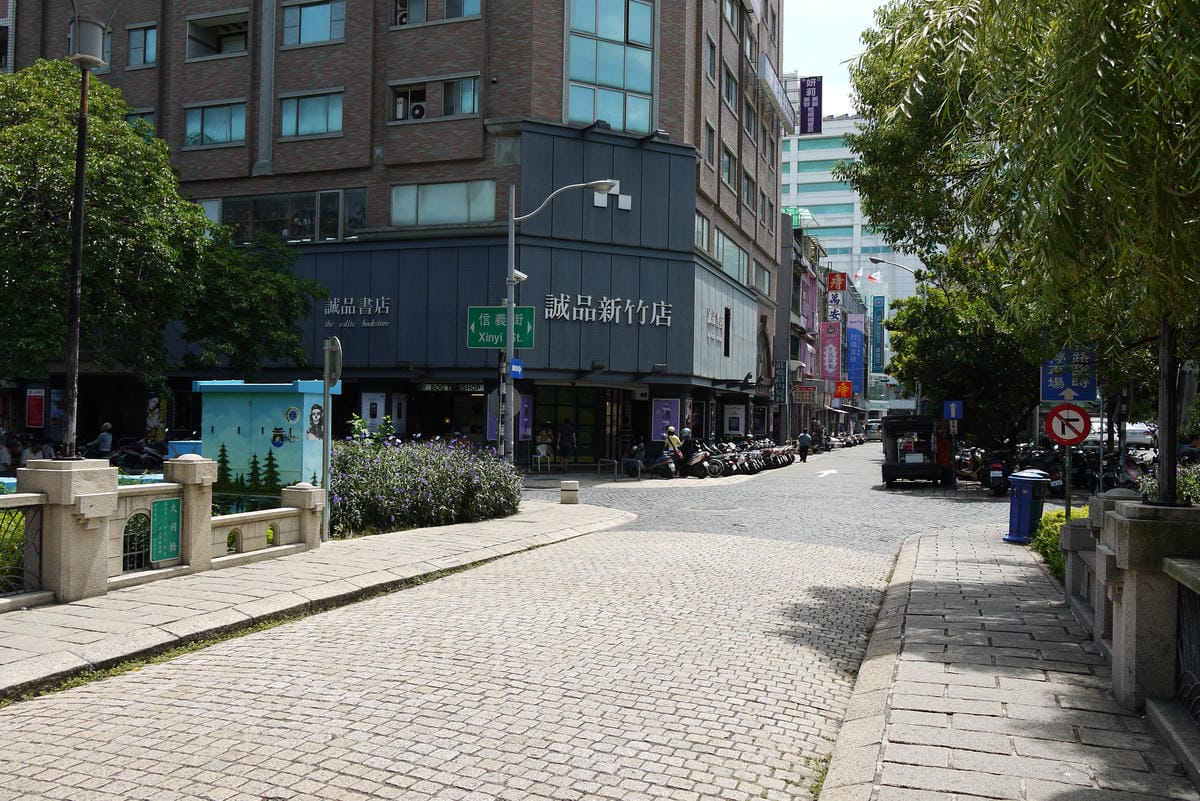 P1090690.JPG P1090690.JPG
