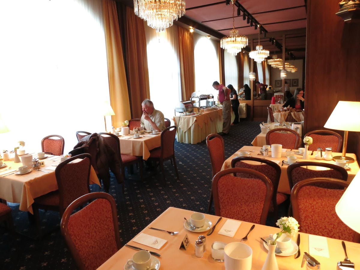 IMG_5274-1.JPG IMG_5274-1.JPG