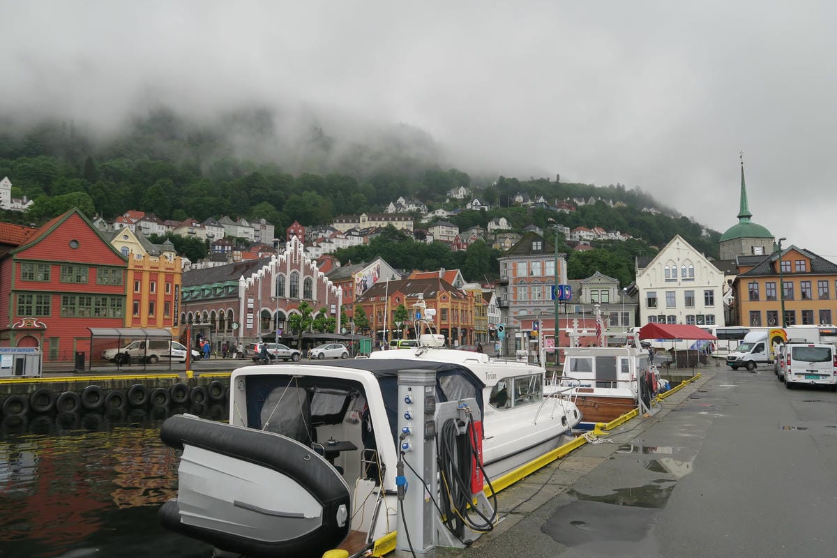 挪威峽灣自駕遊Day2-3 港都卑爾根（Bergen）穿梭在