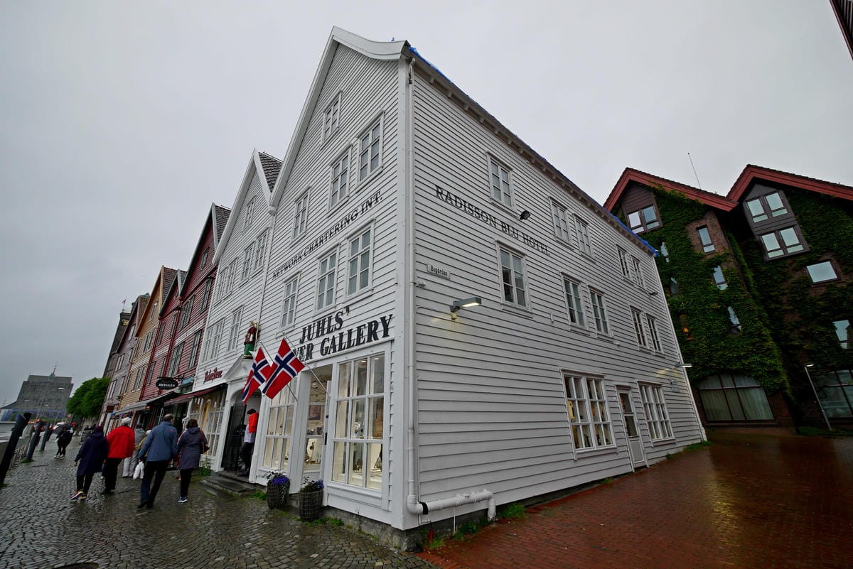 挪威峽灣自駕遊Day2-3 港都卑爾根（Bergen）穿梭在