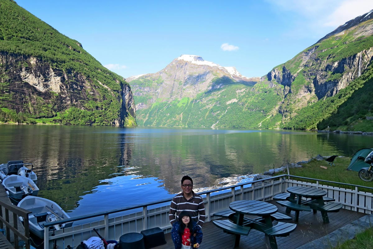 挪威No.1蓋倫格(Geiranger)峽灣邊露營-仙境賞景
