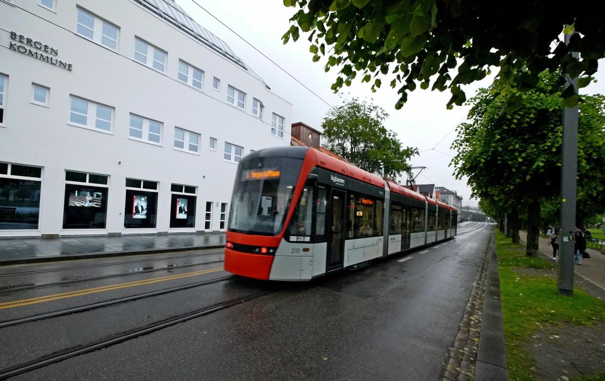 【挪威】深夜雨中的卑爾根車站 【挪威】深夜雨中的卑爾根車站