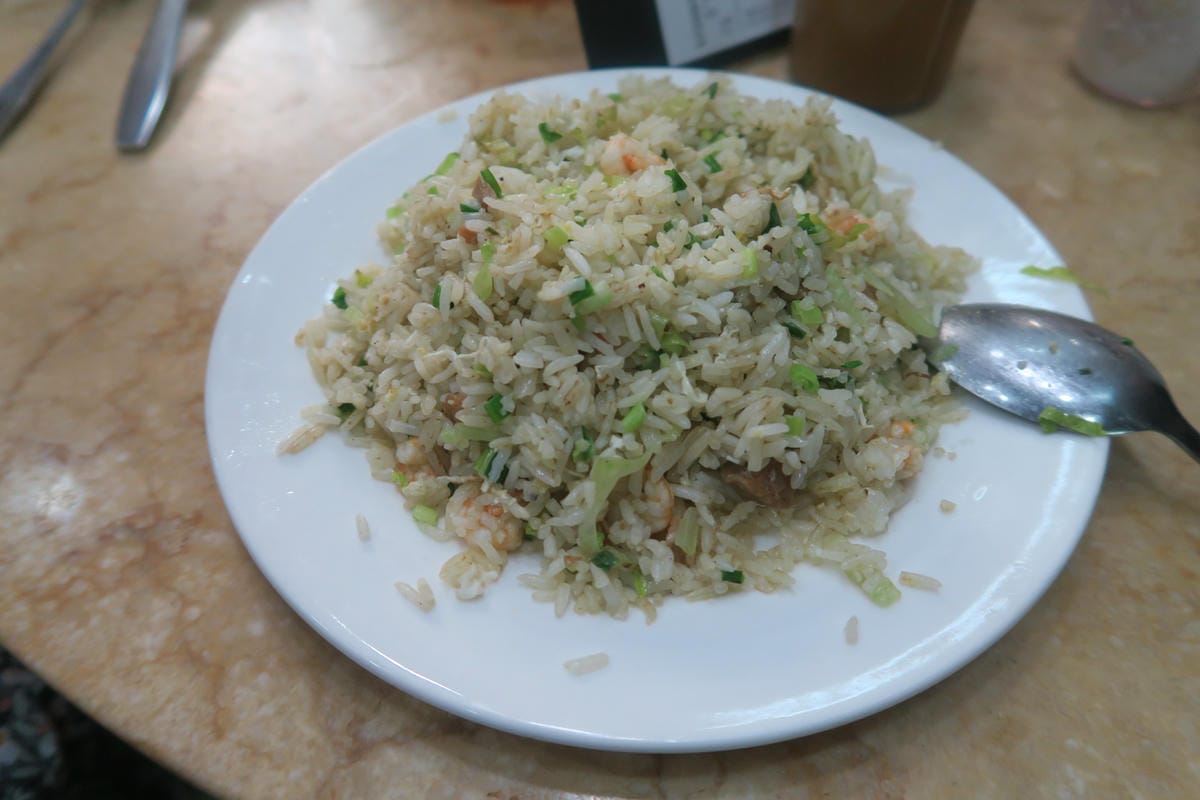 澳門過聖誕節 Day4 新鴻發茶餐廳、國父紀念館&逛市場買燒 澳門過聖誕節 Day4 新鴻發茶餐廳、國父紀念館&逛市場買燒