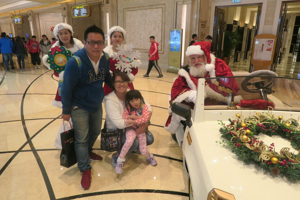 澳門過聖誕節 Day4 新鴻發茶餐廳、國父紀念館&逛市場買燒 澳門過聖誕節 Day4 新鴻發茶餐廳、國父紀念館&逛市場買燒