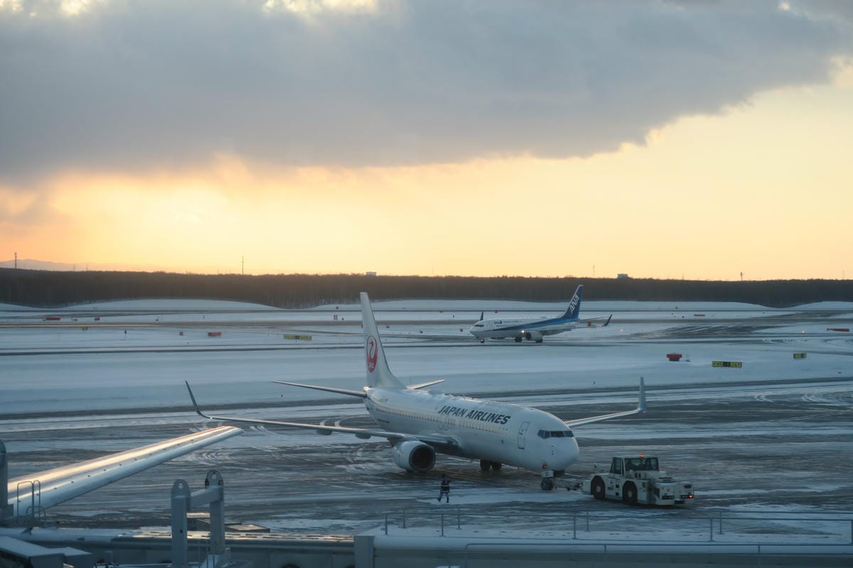 嚴冬雪見の日本東北&北海道 Day1 大風雪的札幌新千歲空港