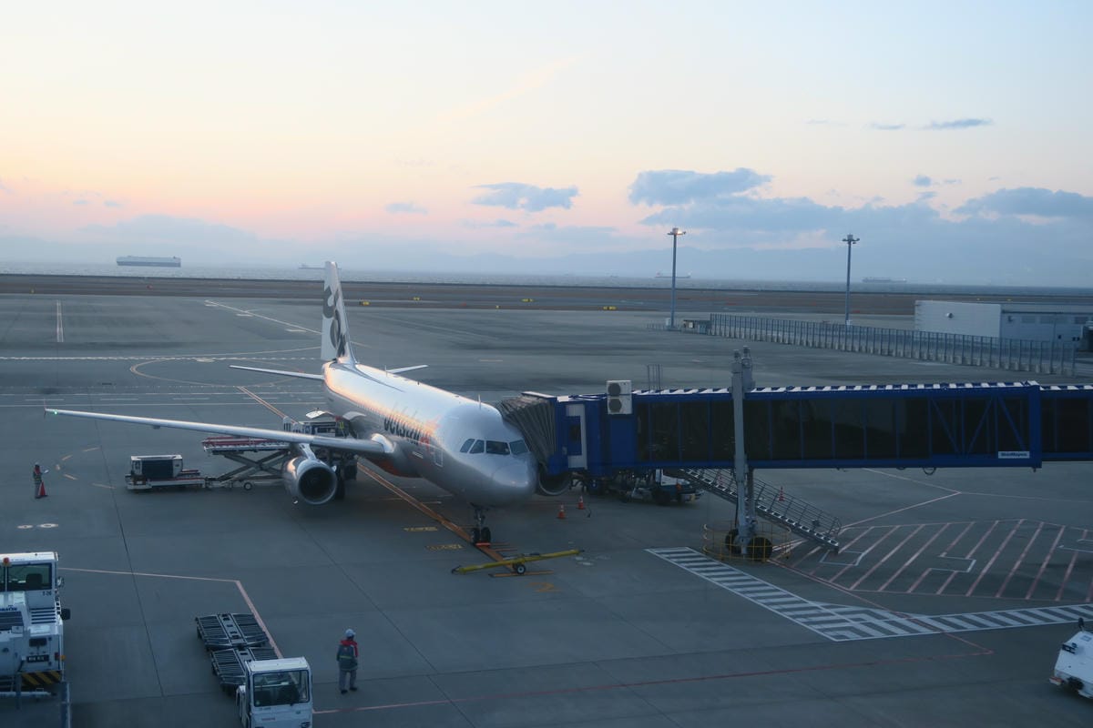 嚴冬雪見の日本東北&北海道 Day1 大風雪的札幌新千歲空港