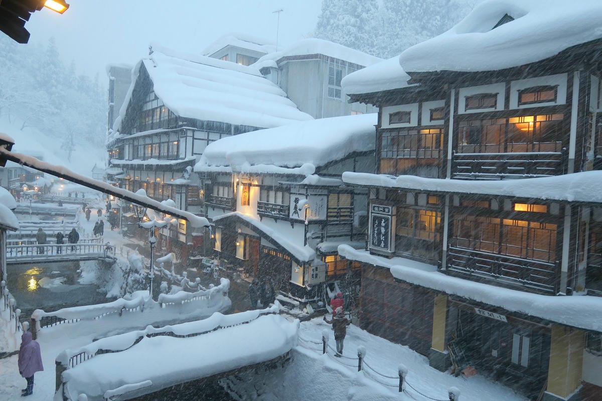 東北銀山溫泉住宿:能登屋旅館 東北銀山溫泉住宿:能登屋旅館