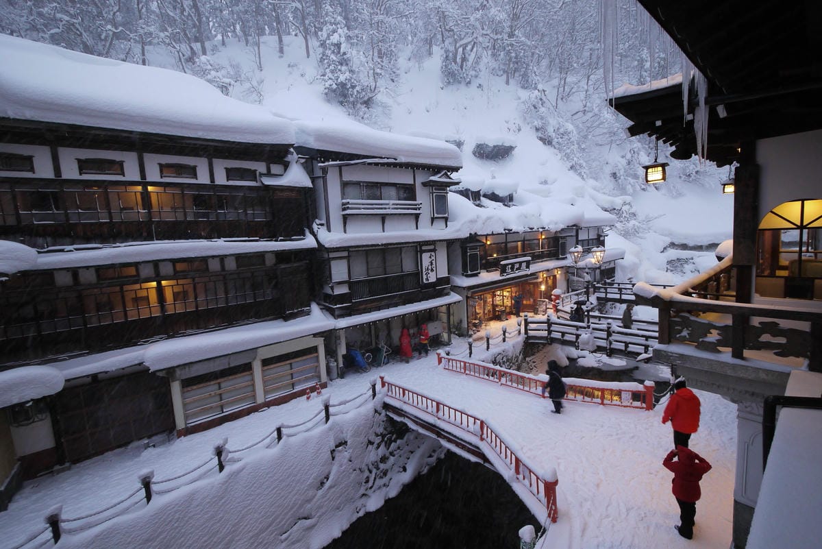 東北銀山溫泉住宿:能登屋旅館 東北銀山溫泉住宿:能登屋旅館