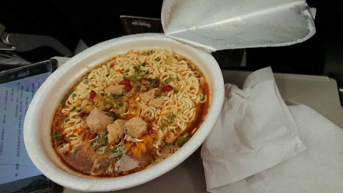 【飛行食記】花卷(HNA)-台北桃園(TPE) by 虎航(