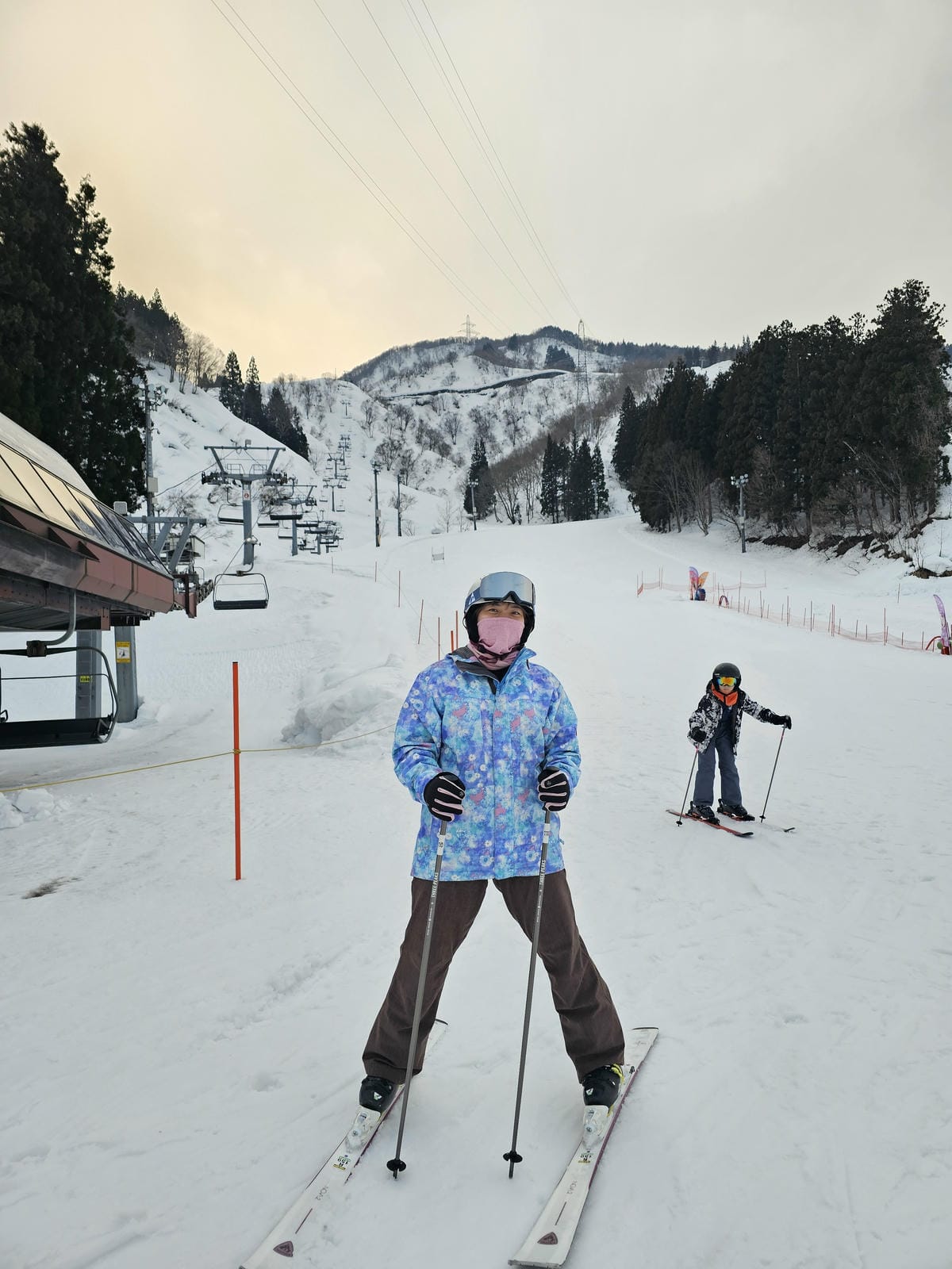 Day2-1 越後湯沢NASPA滑雪-小朋友大奔放