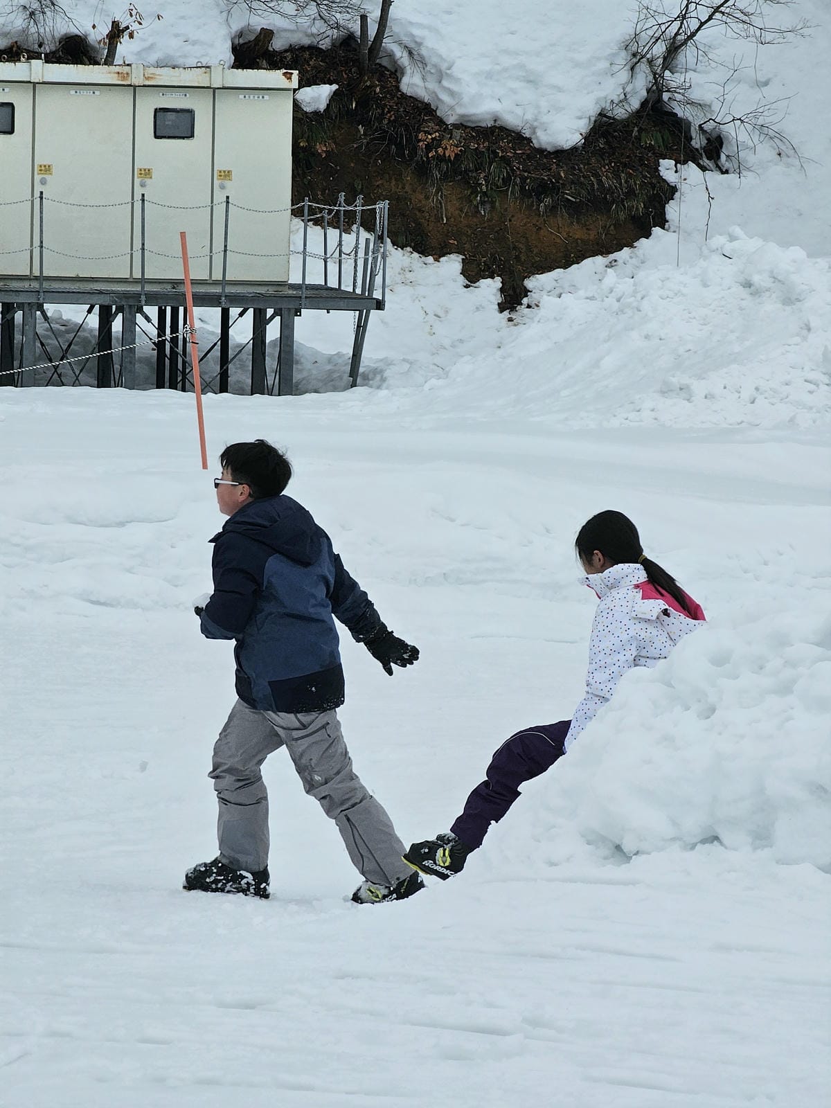 Day3-1 越後湯沢NASPA滑雪-帶小孩上山滑雪去
