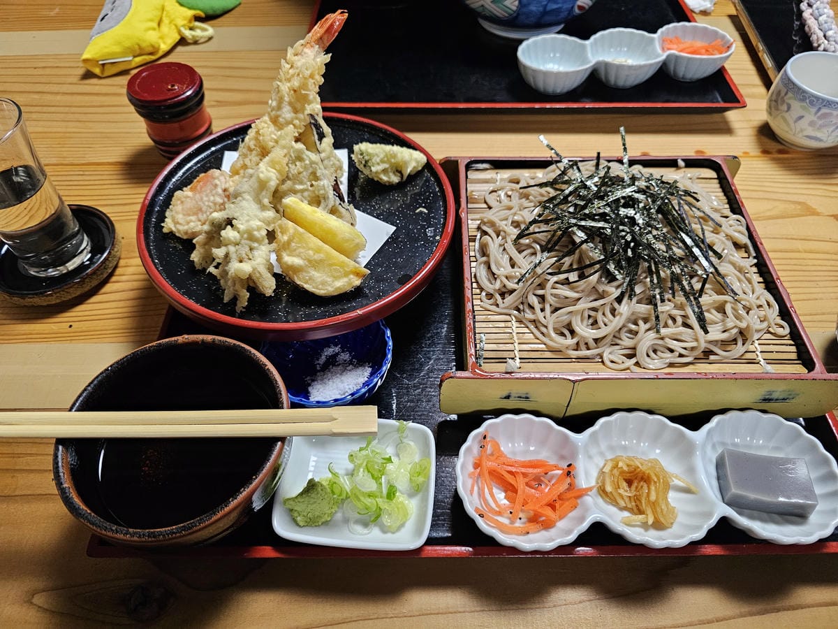 Day4-2 新潟湯澤十日町包車一日遊 (松之山溫泉午餐、美 Day4-2 新潟湯澤十日町包車一日遊 (松之山溫泉午餐、美