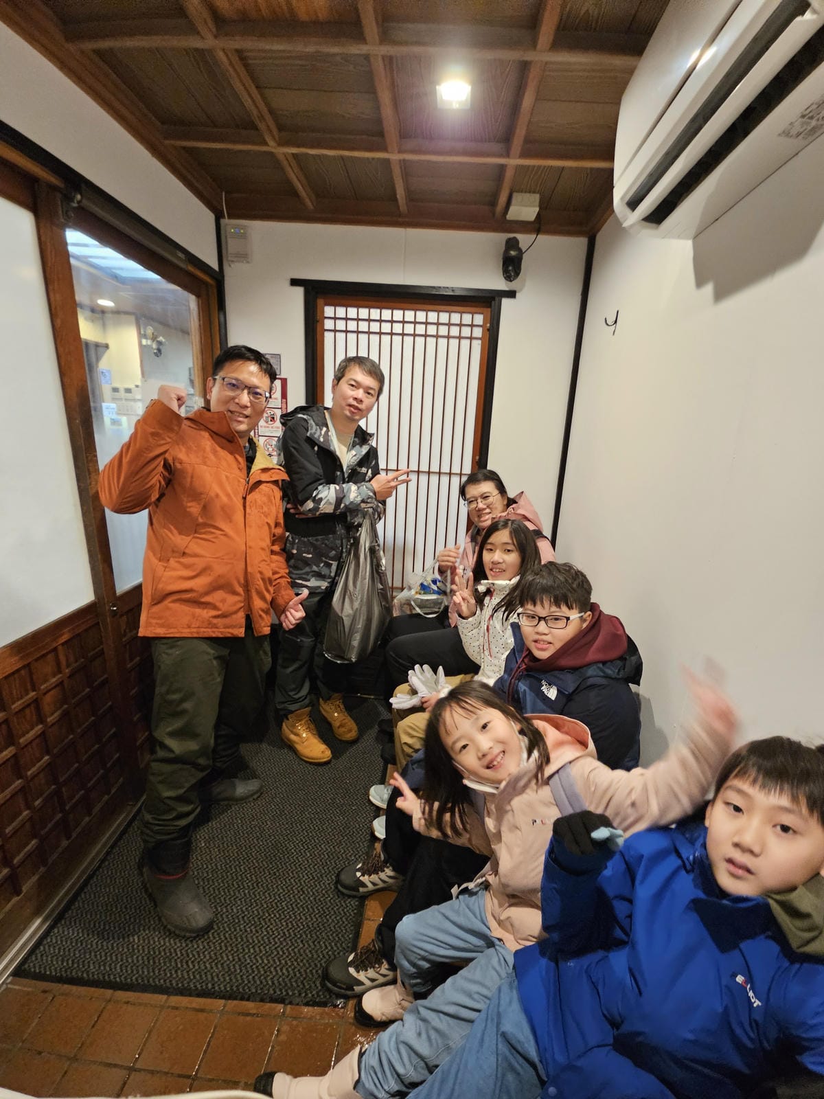 Day4-3 越後湯澤的回憶與再訪 - 車站喝酒、大塊豬排、 Day4-3 越後湯澤的回憶與再訪 - 車站喝酒、大塊豬排、