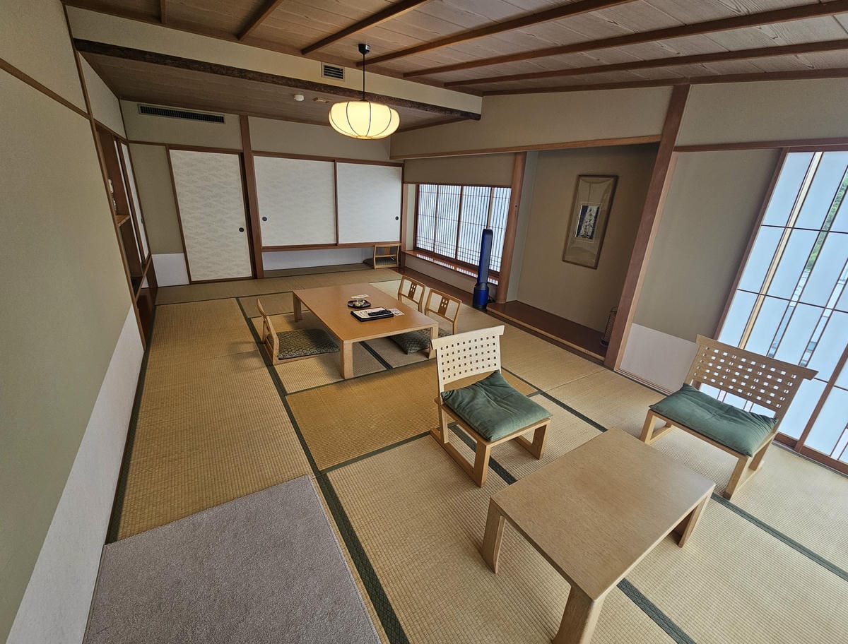 道北離島禮文住宿:花れぶん (旅館花禮文) 滿滿的海膽味 道北離島禮文住宿:花れぶん (旅館花禮文) 滿滿的海膽味