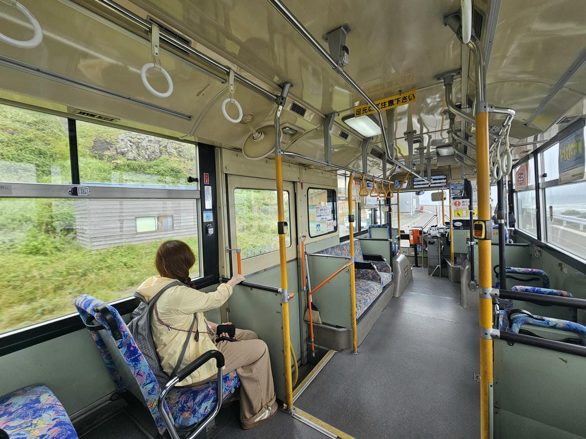 Day3-1 道北的離島 - 花之浮島禮文健行 : 桃岩展望 Day3-1 道北的離島 - 花之浮島禮文健行 : 桃岩展望