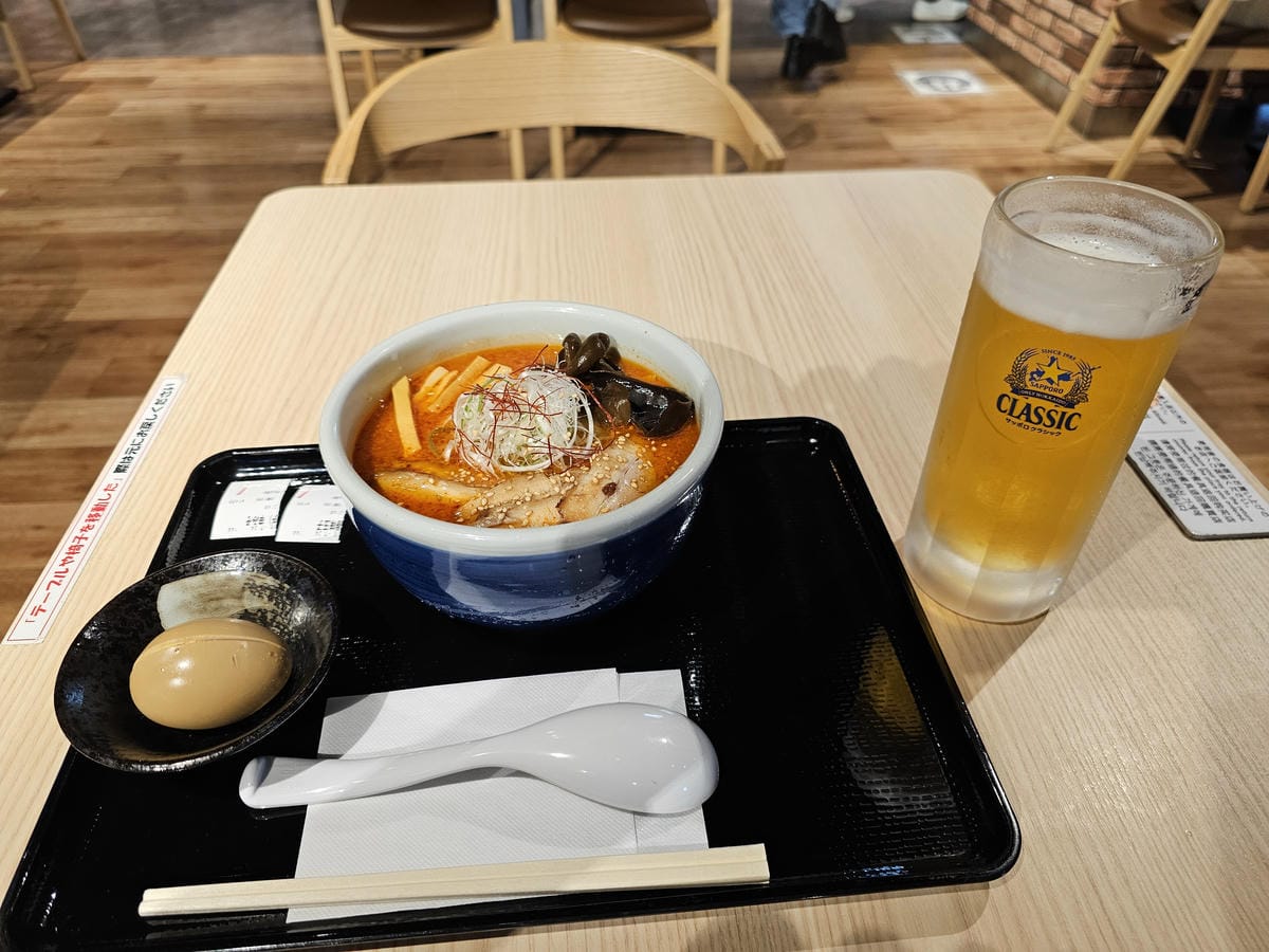 【飛行食記】旭川(AKJ)-東京羽田(HND) by 日本航 【飛行食記】旭川(AKJ)-東京羽田(HND) by 日本航