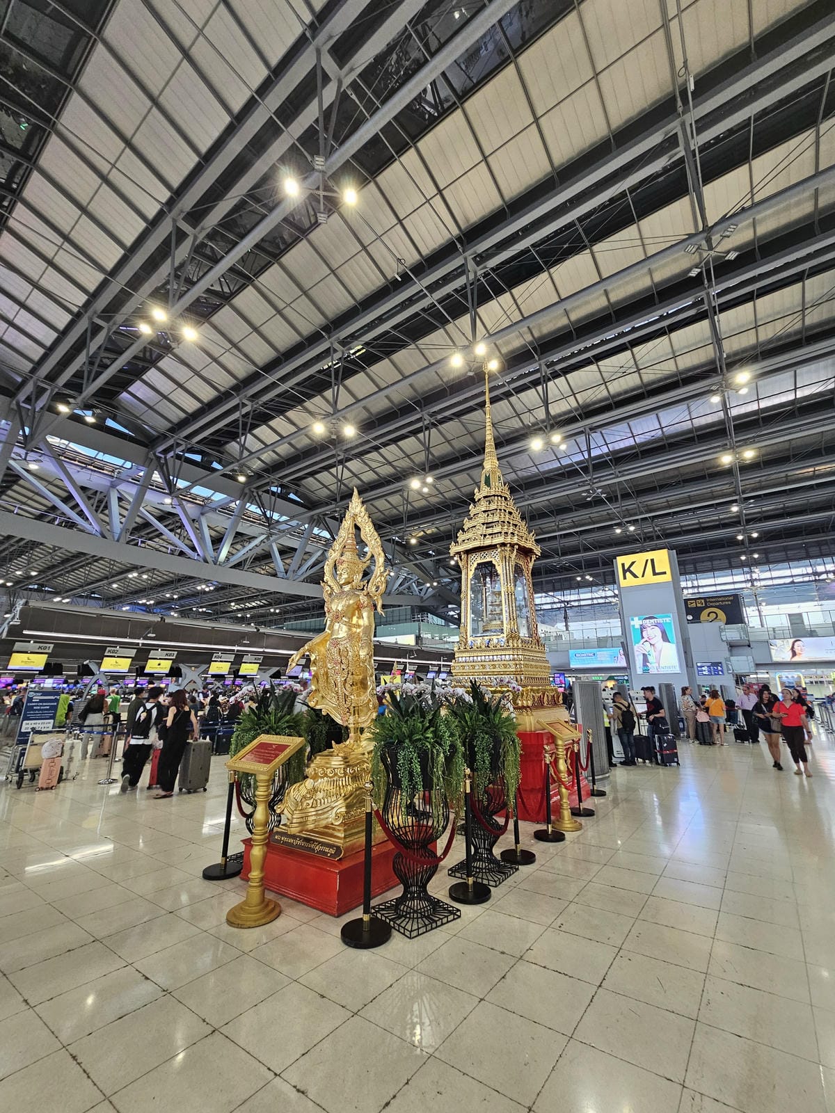 【飛行食記】曼谷(BKK)-台北桃園(TPE) by 長榮航 【飛行食記】曼谷(BKK)-台北桃園(TPE) by 長榮航