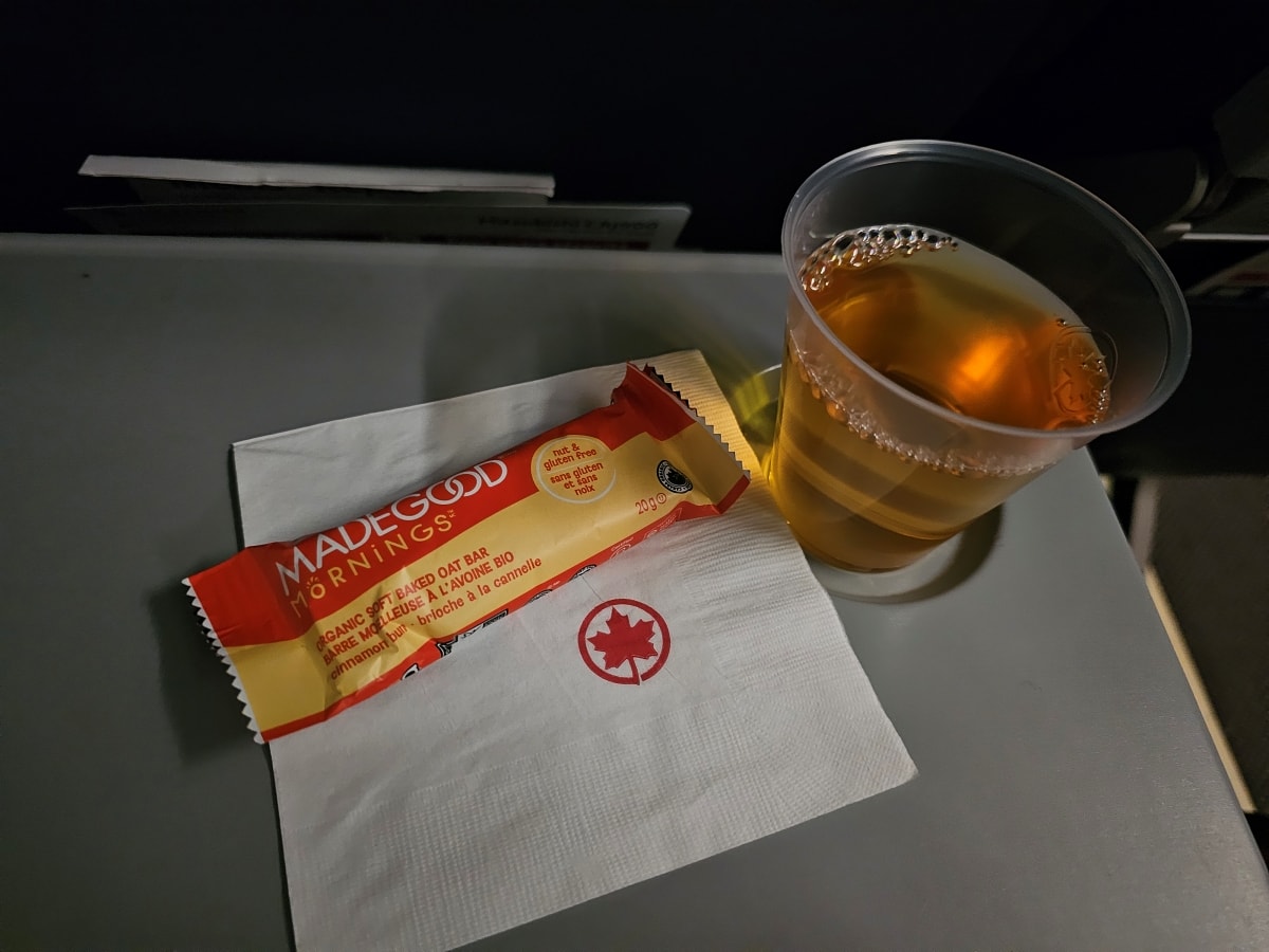 【飛行食記】黃刀鎮(YZF)-溫哥華(YVR) by 加拿大航空(CRJ900) - 第22張圖 【飛行食記】黃刀鎮(YZF)-溫哥華(YVR) by 加拿大航空(CRJ900)