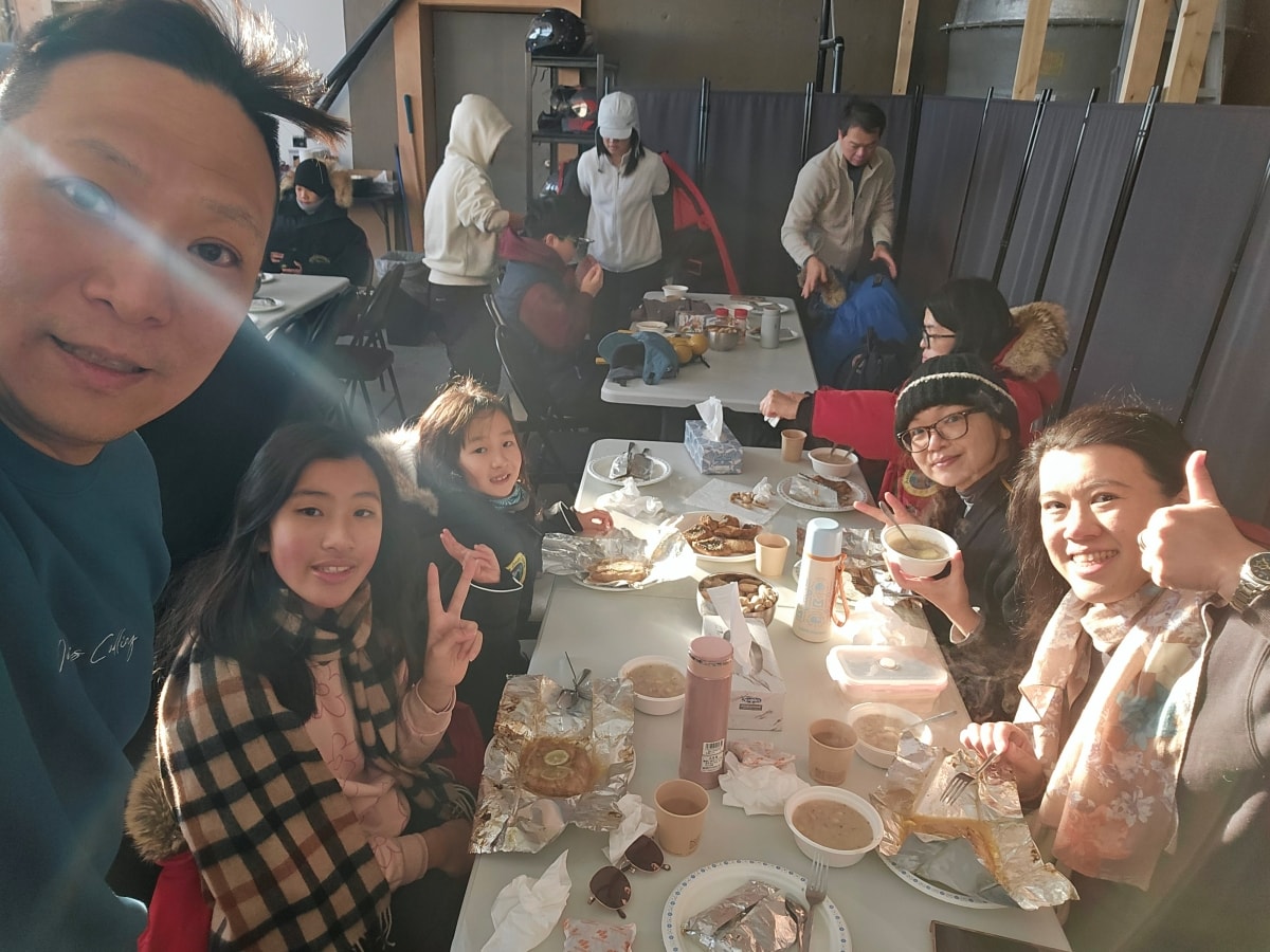 【黃刀鎮極光行】Day3-1 大奴湖冰上捕魚&黃刀鎮市區遊 - 第22張圖 【黃刀鎮極光行】Day3-1 大奴湖冰上捕魚&黃刀鎮市區遊