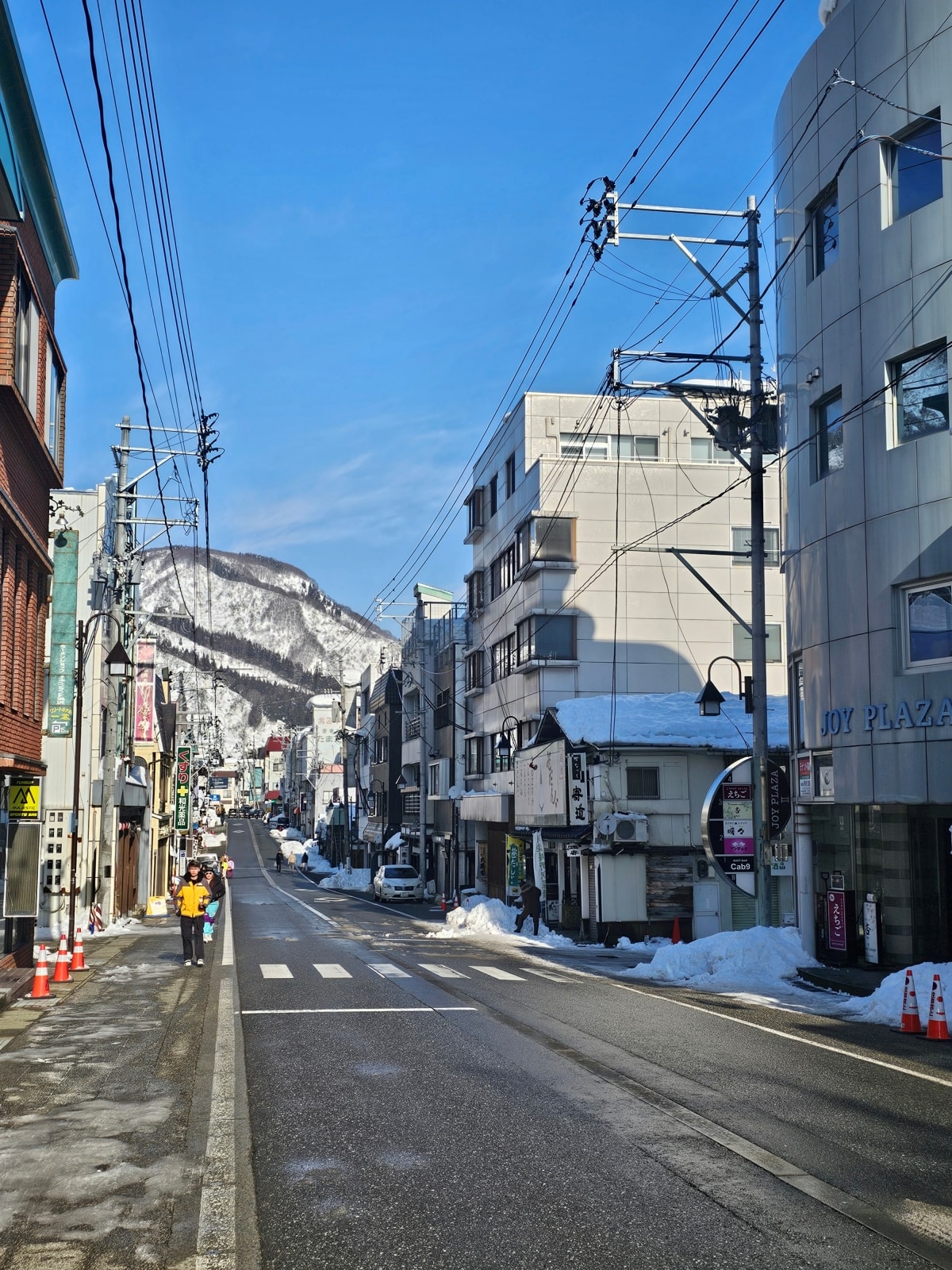 【2026湯沢滑雪】Day1 湯沢高原滑雪場-教練帶隊上山去 - 第3張圖 【2026湯沢滑雪】Day1 湯沢高原滑雪場-教練帶隊上山去