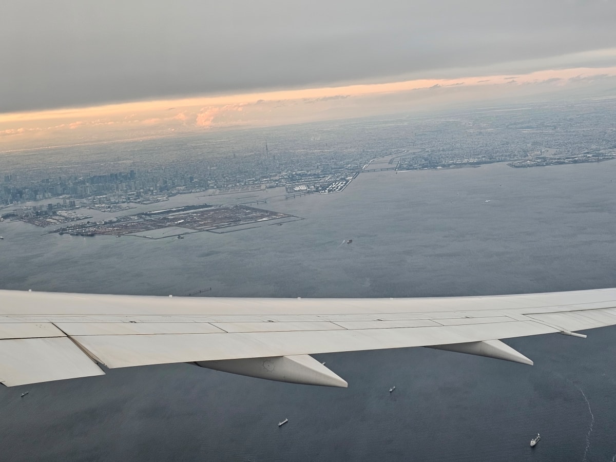 【飛行食記】東京羽田(HND)-台北松山(TSA) 大雪冰封 by 長榮航空(B787-10) - 第11張圖 【飛行食記】東京羽田(HND)-台北松山(TSA) 大雪冰封 by 長榮航空(B787-10)