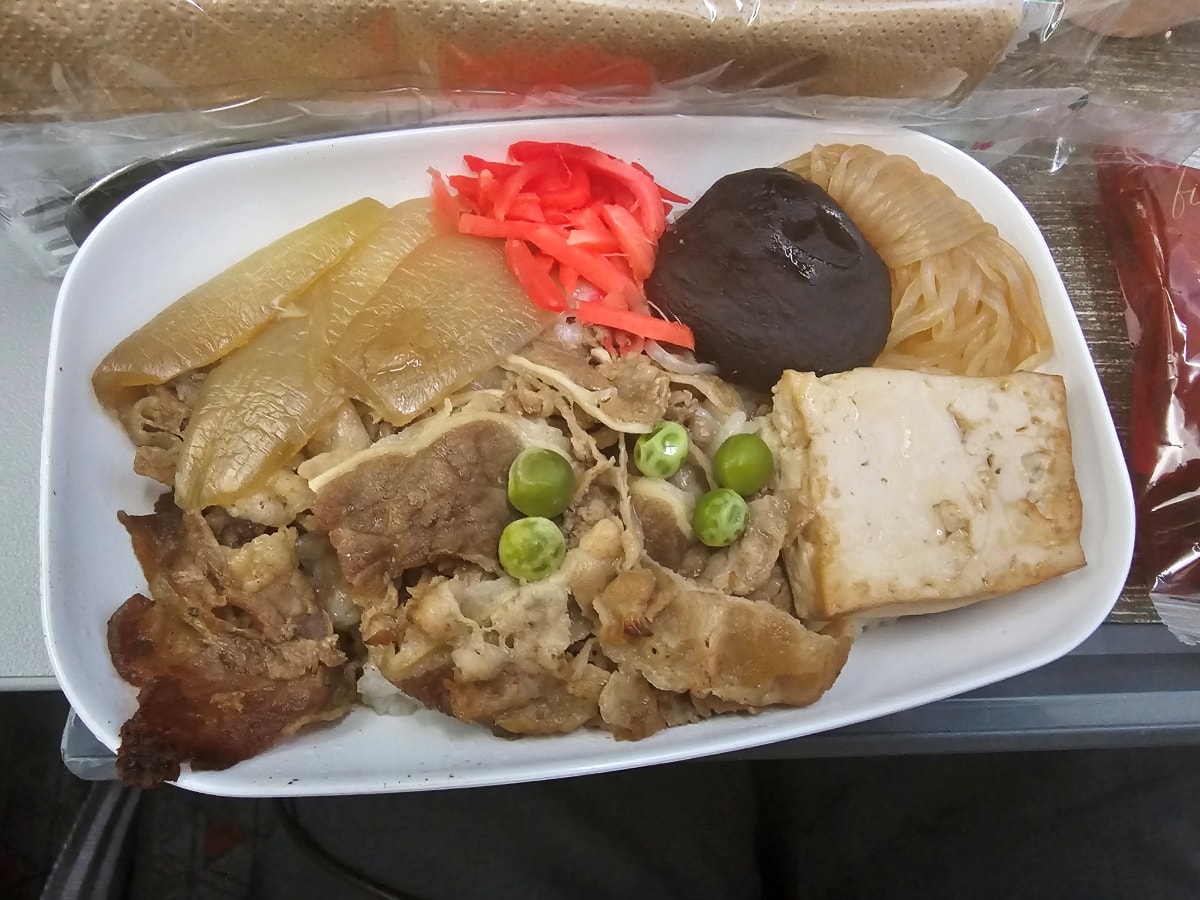 【飛行食記】東京羽田(HND)-台北松山(TSA) 大雪冰封 by 長榮航空(B787-10) - 第18張圖 【飛行食記】東京羽田(HND)-台北松山(TSA) 大雪冰封 by 長榮航空(B787-10)