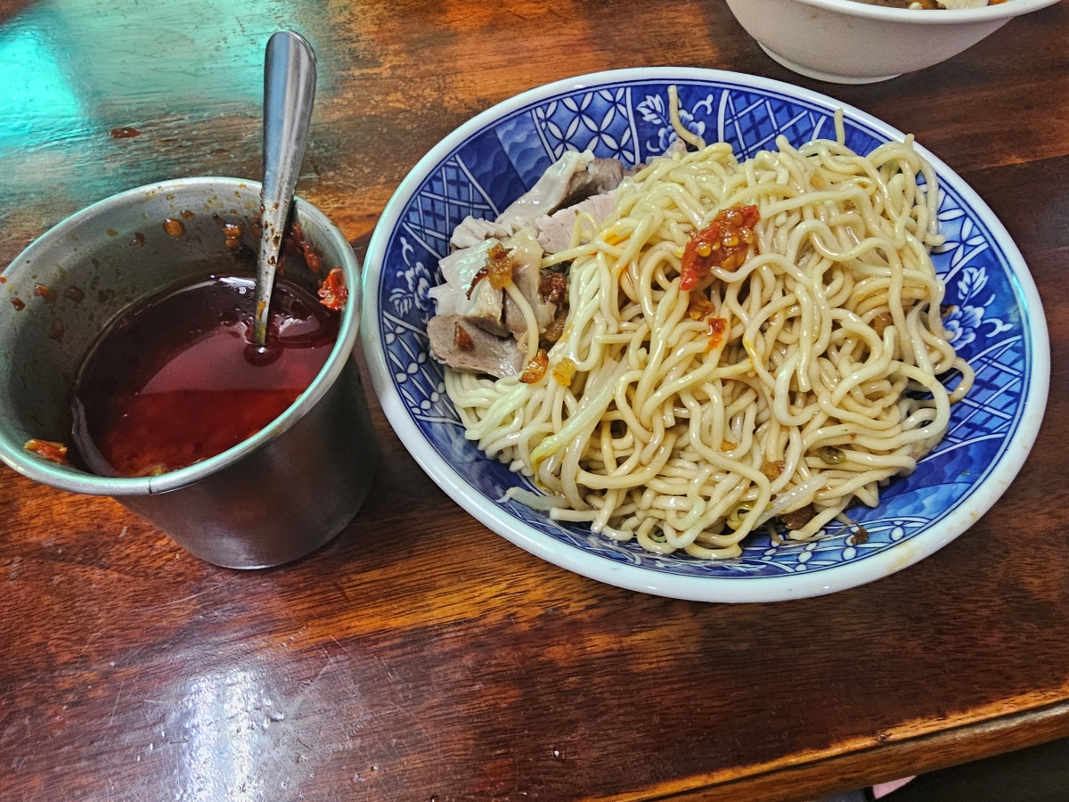 【苗栗食記】楊家蛋黃麵@頭屋 - 第9張圖 【苗栗食記】楊家蛋黃麵@頭屋