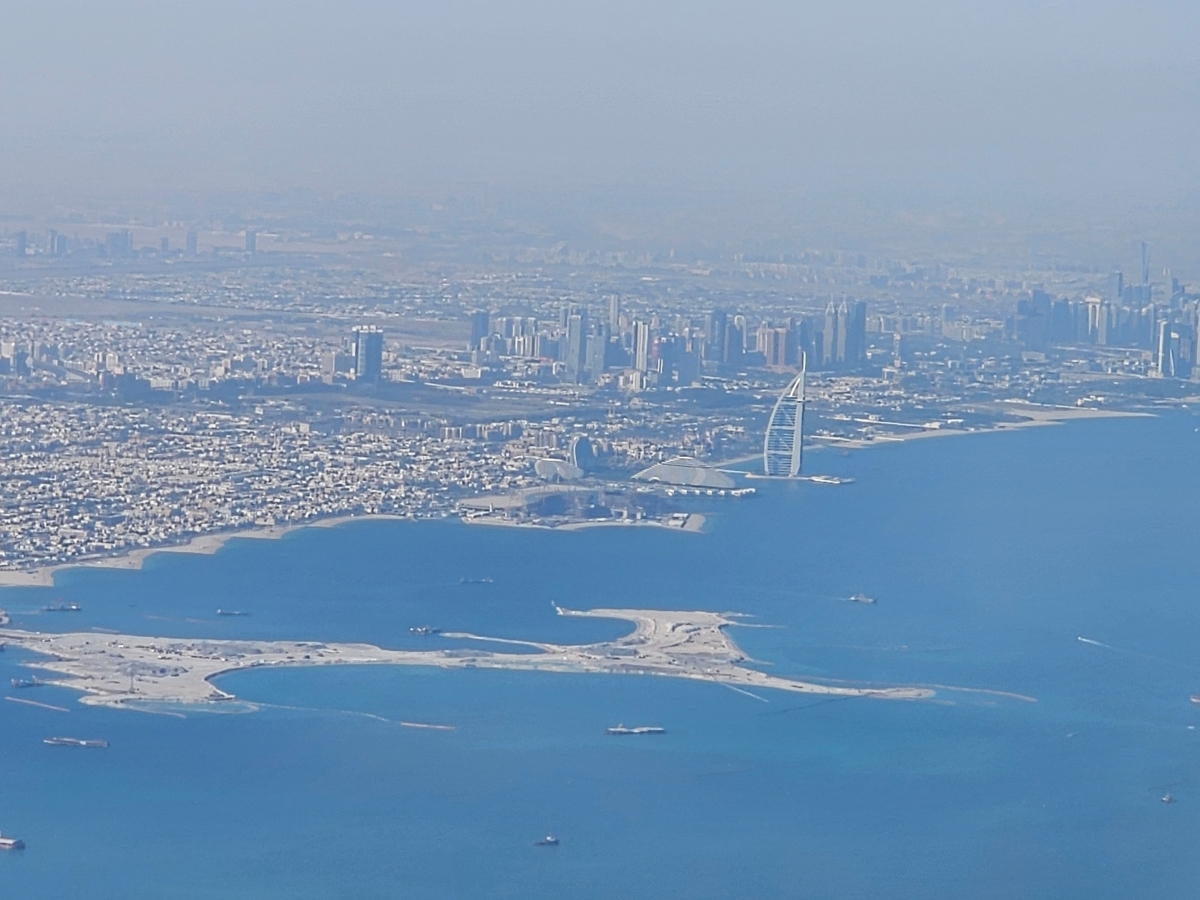 【飛行食記】杜拜(DXB)-奧斯陸(OSL) by 阿聯酋航空豪經艙(A350-900) - 第30張圖 【飛行食記】杜拜(DXB)-奧斯陸(OSL) by 阿聯酋航空豪經艙(A350-900)