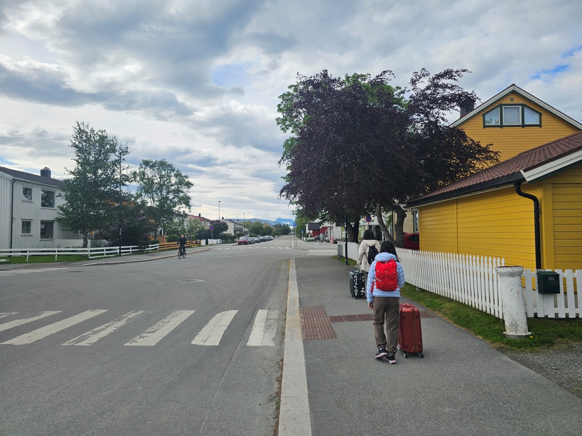 【太陽不打烊 挪威北極圈】 Day3-1 從Bodø出發,跳島Svolvær啟程羅浮敦自駕 - 第26張圖 【太陽不打烊 挪威北極圈】 Day3-1 從Bodø出發,跳島Svolvær啟程羅浮敦自駕
