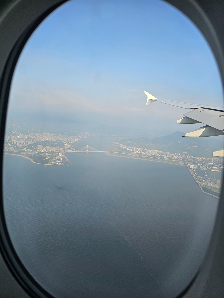 【飛行食記】杜拜(DXB)-台北桃園(TPE)- by 阿聯酋航空(A380-800) - 第40張圖 【飛行食記】杜拜(DXB)-台北桃園(TPE)- by 阿聯酋航空(A380-800)