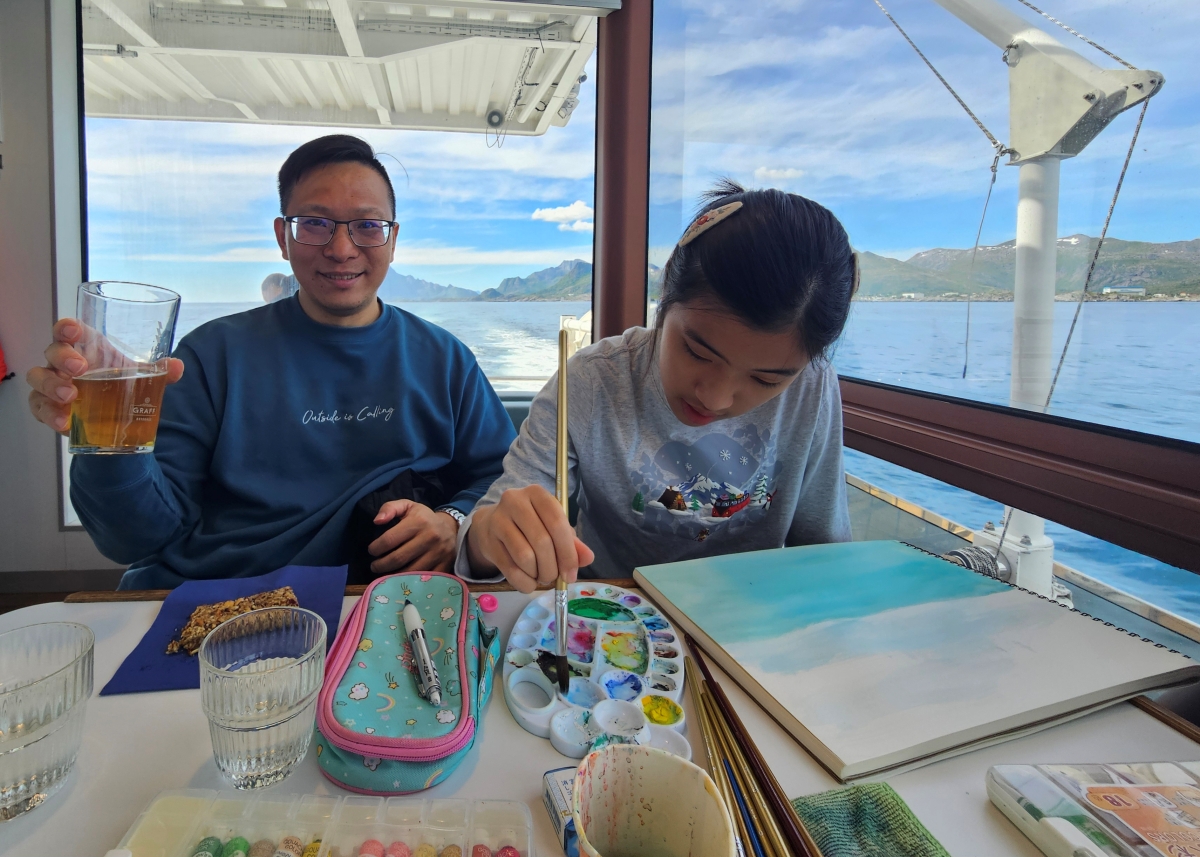 【太陽不打烊 挪威北極圈】 Day3-2 生猛羅浮敦 精靈峽灣(Trollfjord)尋鯨、賞鷹全紀錄 - 第23張圖 【太陽不打烊 挪威北極圈】 Day3-2 生猛羅浮敦 精靈峽灣(Trollfjord)尋鯨、賞鷹全紀錄