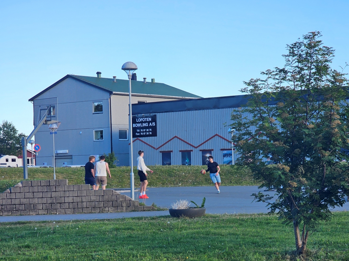 【太陽不打烊 挪威北極圈】 Day6-3 Svolvær 午後極北的港灣漫遊 - 第34張圖 【太陽不打烊 挪威北極圈】 Day6-3 Svolvær 午後極北的港灣漫遊