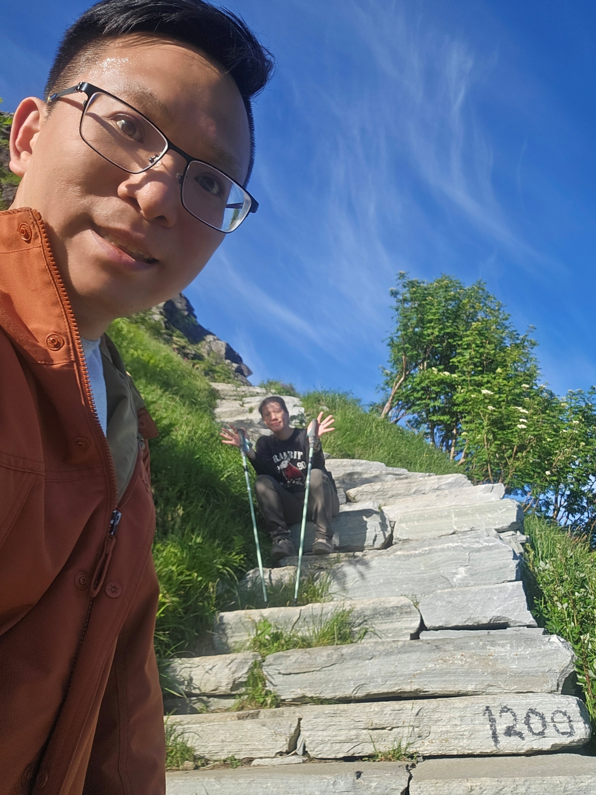 【太陽不打烊 挪威北極圈】 Day4-2 Reinebringen步道健行,直上1560階的上帝視角 - 第42張圖 【太陽不打烊 挪威北極圈】 Day4-2 Reinebringen步道健行,直上1560階的上帝視角