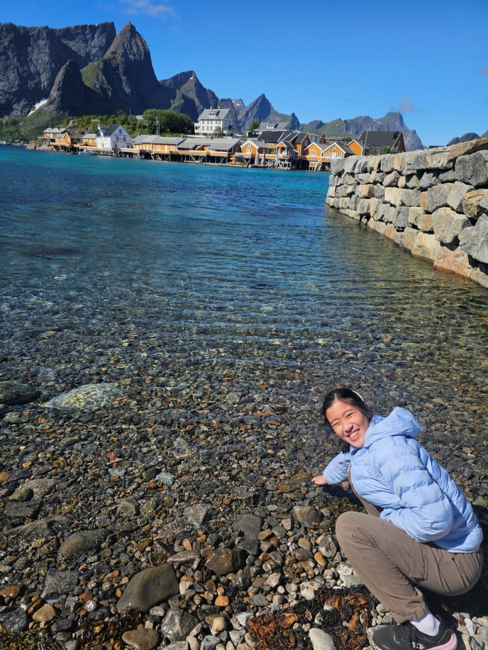【太陽不打烊 挪威北極圈】 Day5-1 Olenilsøya kystfort 零技巧15分鐘解鎖絕美海景的回血步道 - 第21張圖 【太陽不打烊 挪威北極圈】 Day5-1 Olenilsøya kystfort 零技巧15分鐘解鎖絕美海景的回血步道