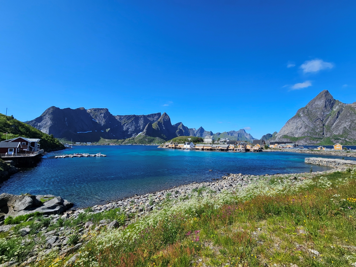 【太陽不打烊 挪威北極圈】 Day5-1 Olenilsøya kystfort 零技巧15分鐘解鎖絕美海景的回血步道 - 第30張圖 【太陽不打烊 挪威北極圈】 Day5-1 Olenilsøya kystfort 零技巧15分鐘解鎖絕美海景的回血步道