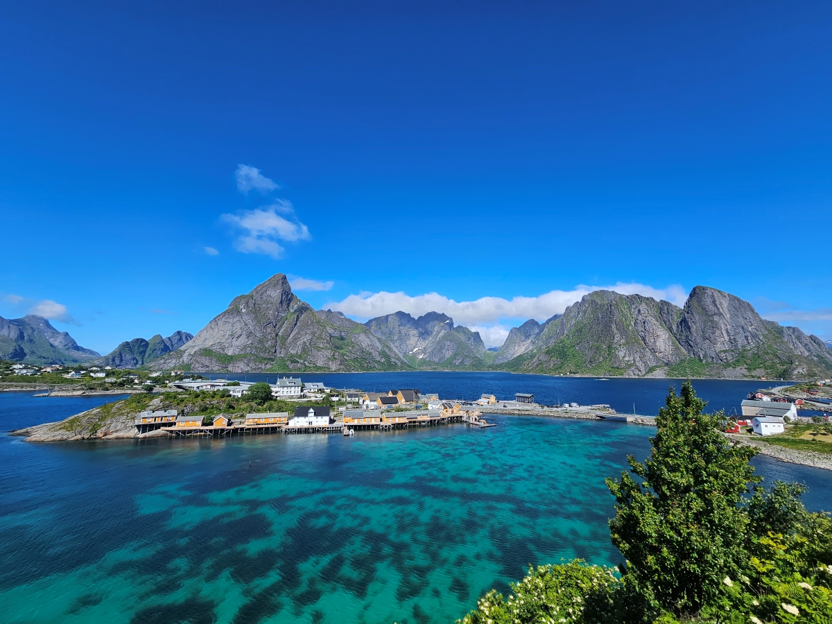 【太陽不打烊 挪威北極圈】 Day5-1 Olenilsøya kystfort 零技巧15分鐘解鎖絕美海景的回血步道 - 第38張圖 【太陽不打烊 挪威北極圈】 Day5-1 Olenilsøya kystfort 零技巧15分鐘解鎖絕美海景的回血步道